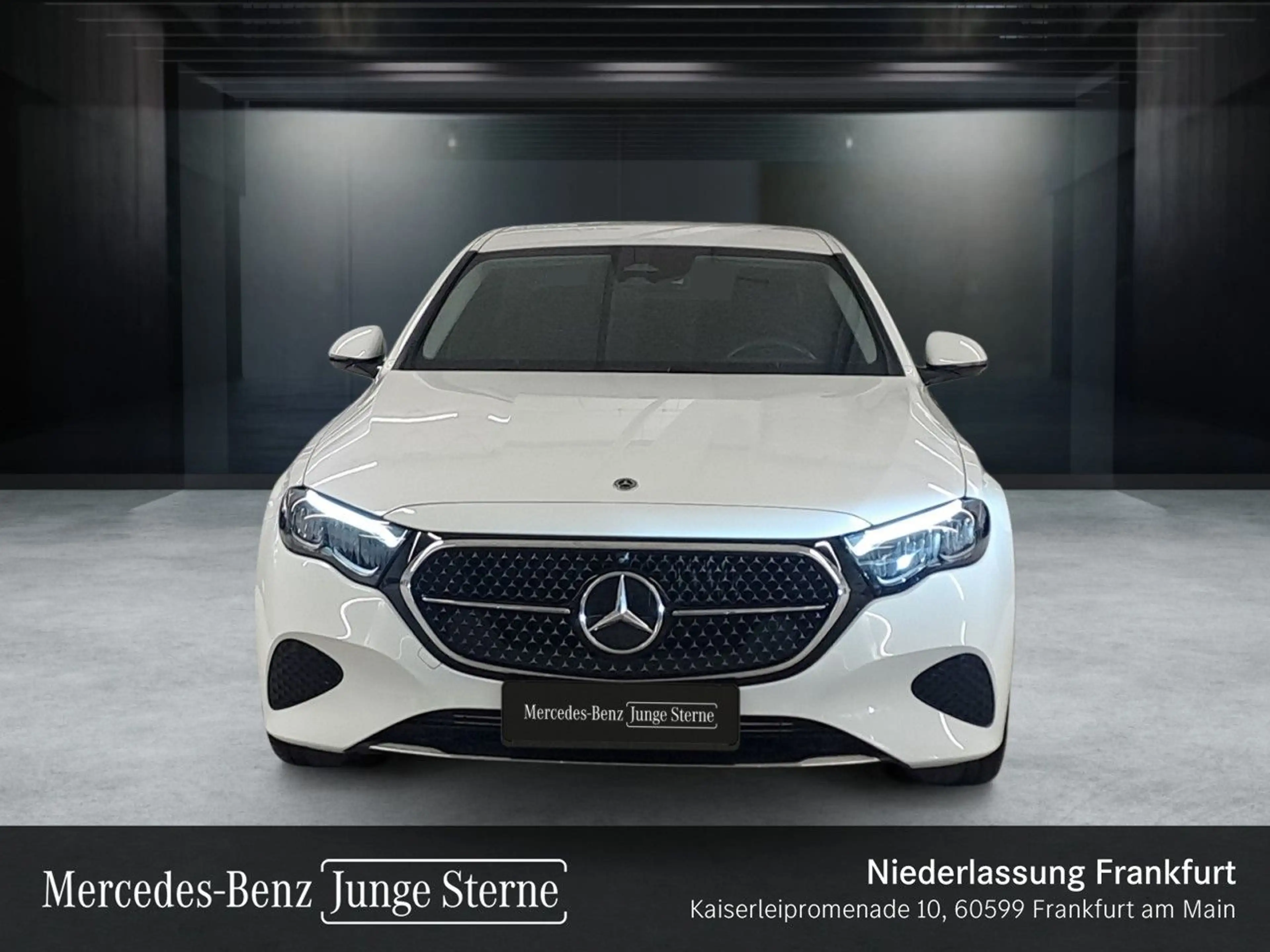 Mercedes-Benz E 220 d Avantgarde 360° Burmester Distr+ LED PTS — photo 10