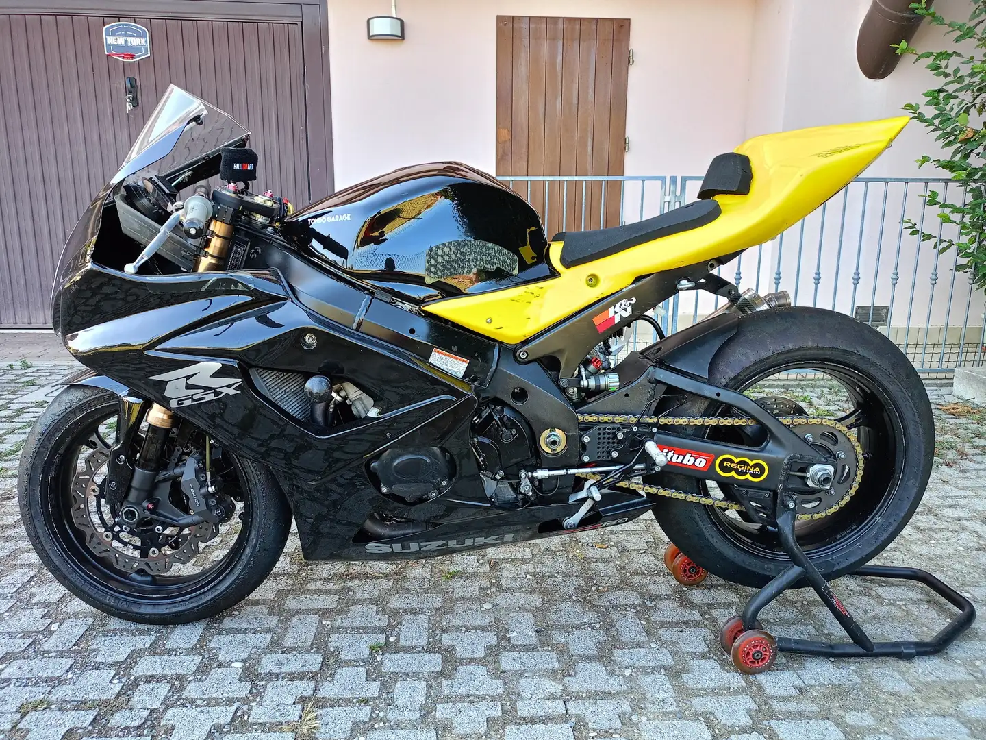 Suzuki GSX-R 1000 Black - 2