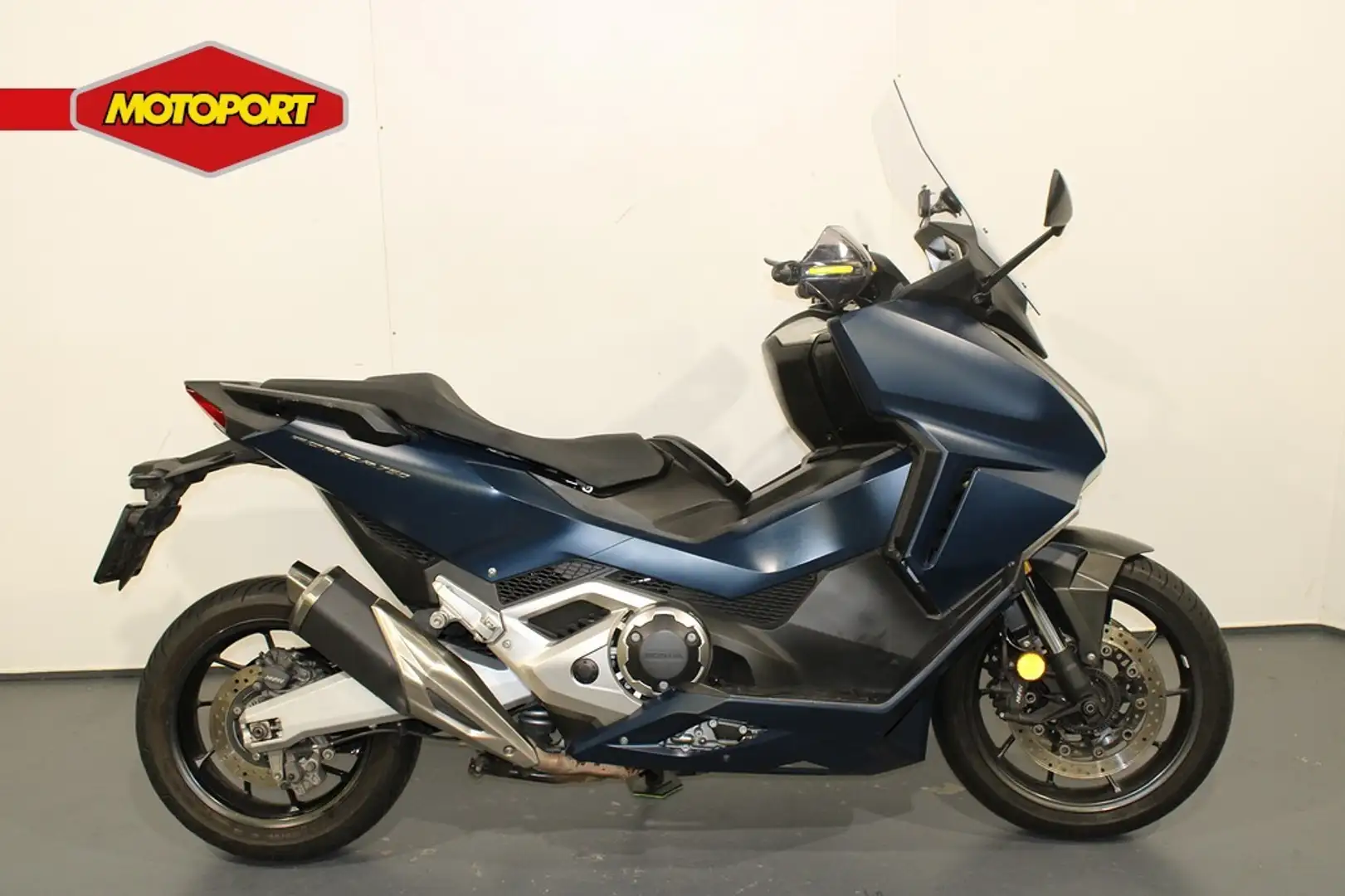 Honda Forza 750 NSS Blauw - 1