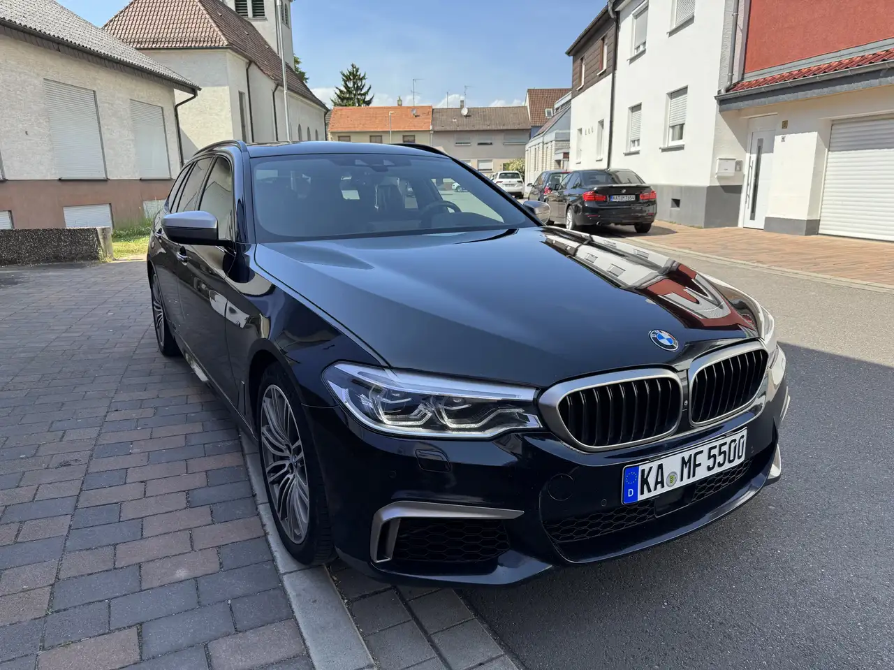 BMW M550