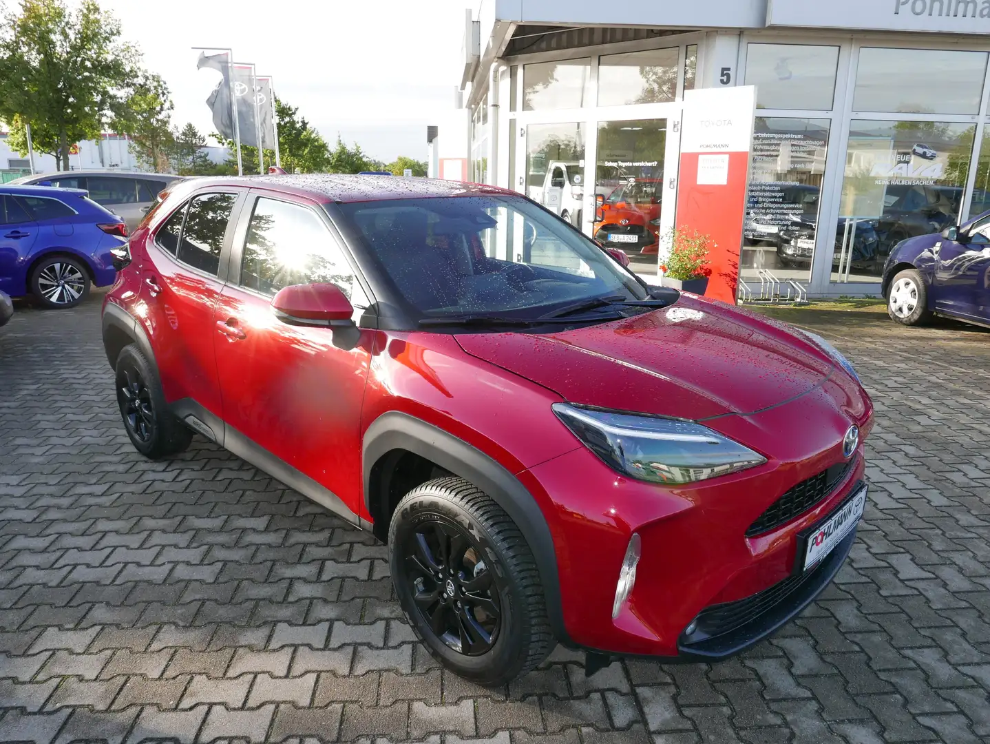 Toyota Yaris Cross Hybrid FWD Comfort Rouge - 2