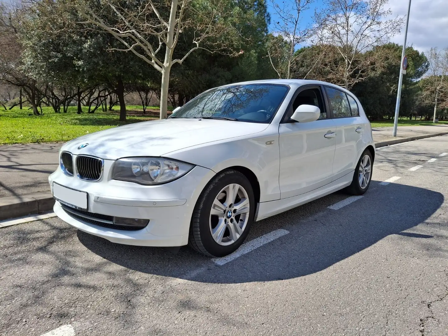 BMW 116 116i Blanco - 1