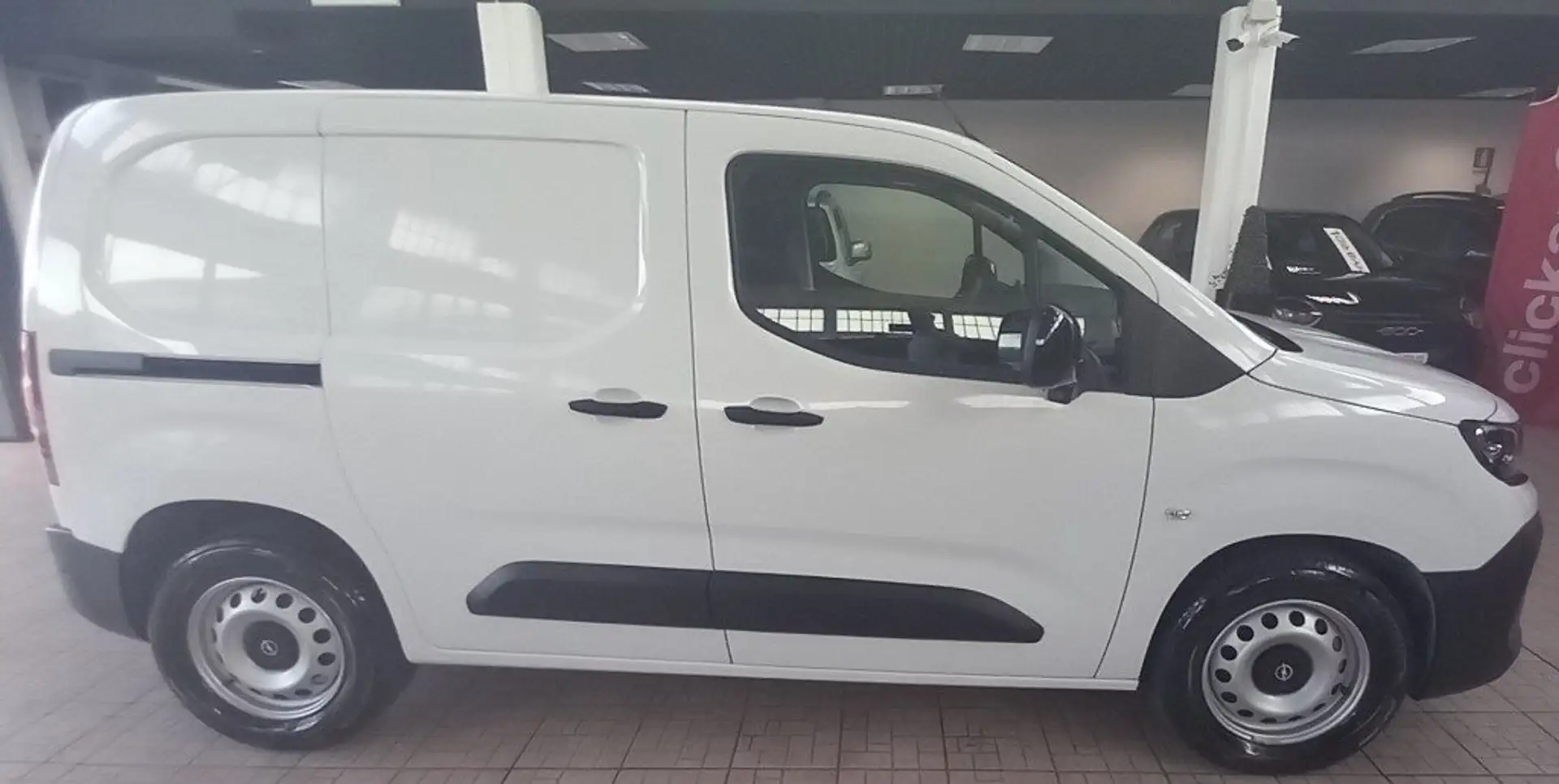 Opel Combo-e Cargo FULL ELETTRIC PASSO CORTO CARGO 3 POSTI Weiß - 2