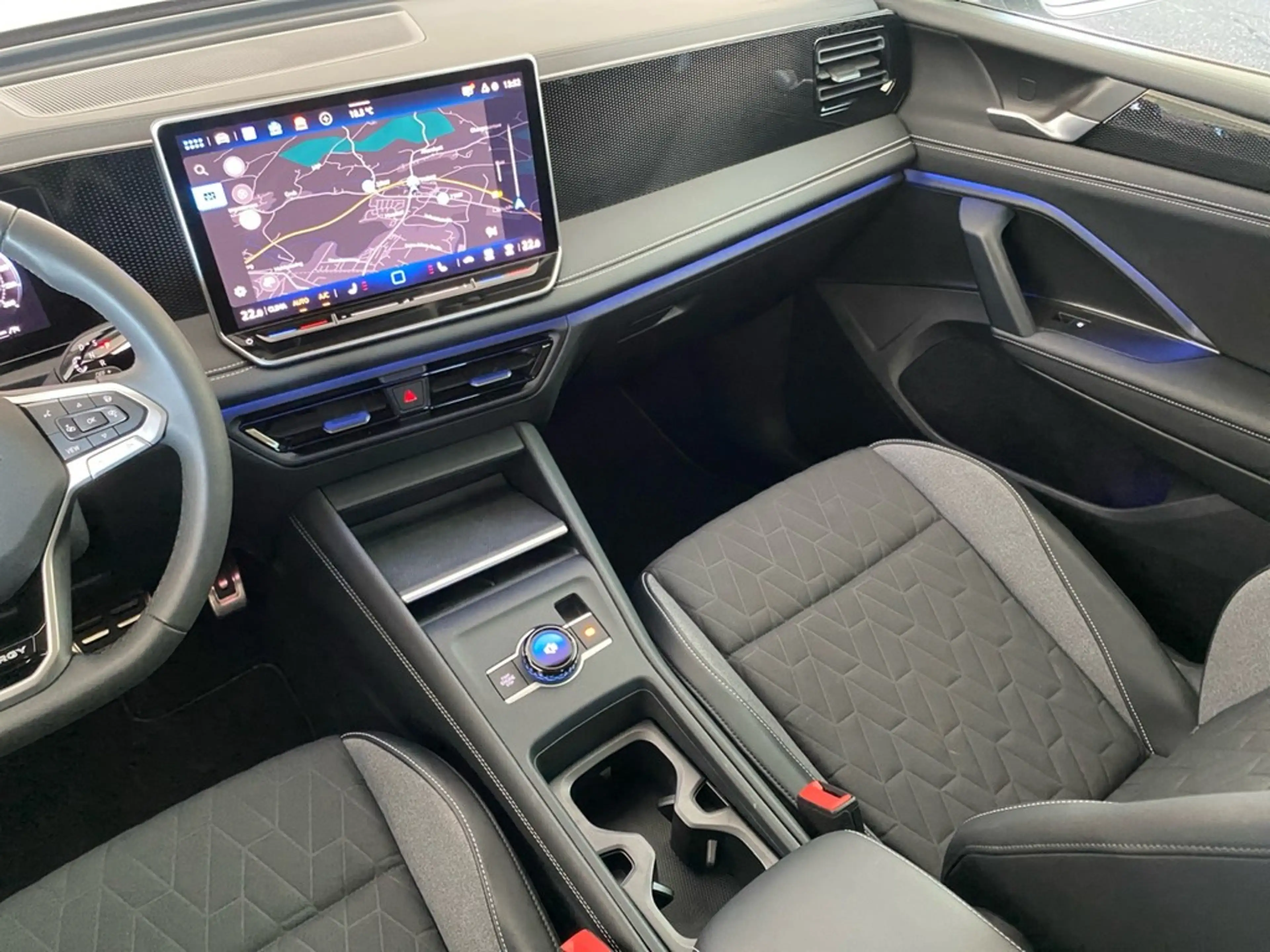 Volkswagen Tiguan 2.0 TDI DSG Energy AHK+360°KAMERA+ACC+NAVI+KEYLESS — photo 10