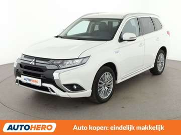 2.4 PHEV 4WD