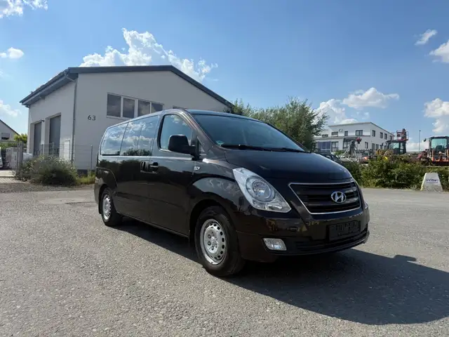 Hyundai H-1 Travel 2XKlima*2 Seitentüren