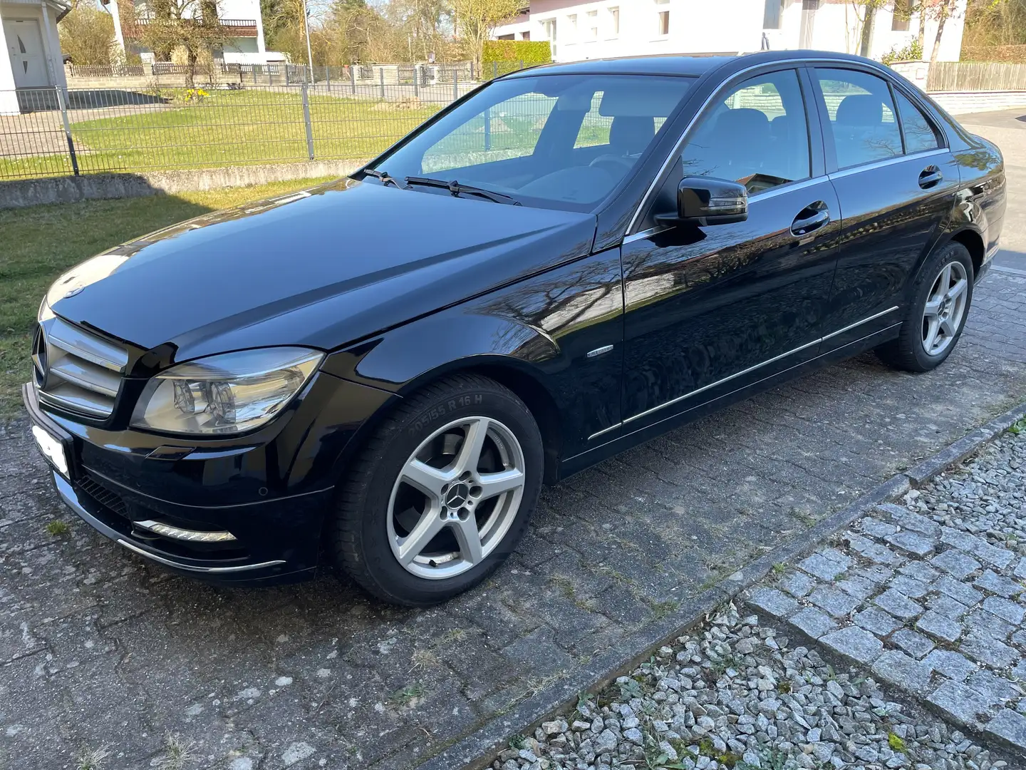 Mercedes-Benz C 180 C 180 CGI BlueEFFICIENCY Elegance - 1