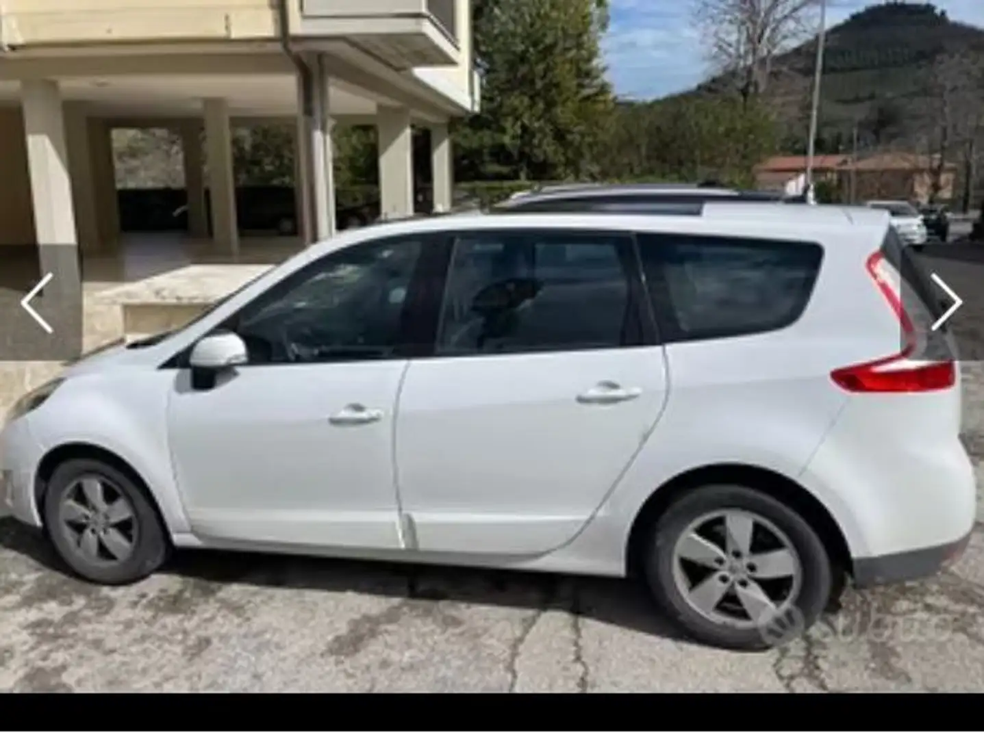 Renault Grand Scenic - 2