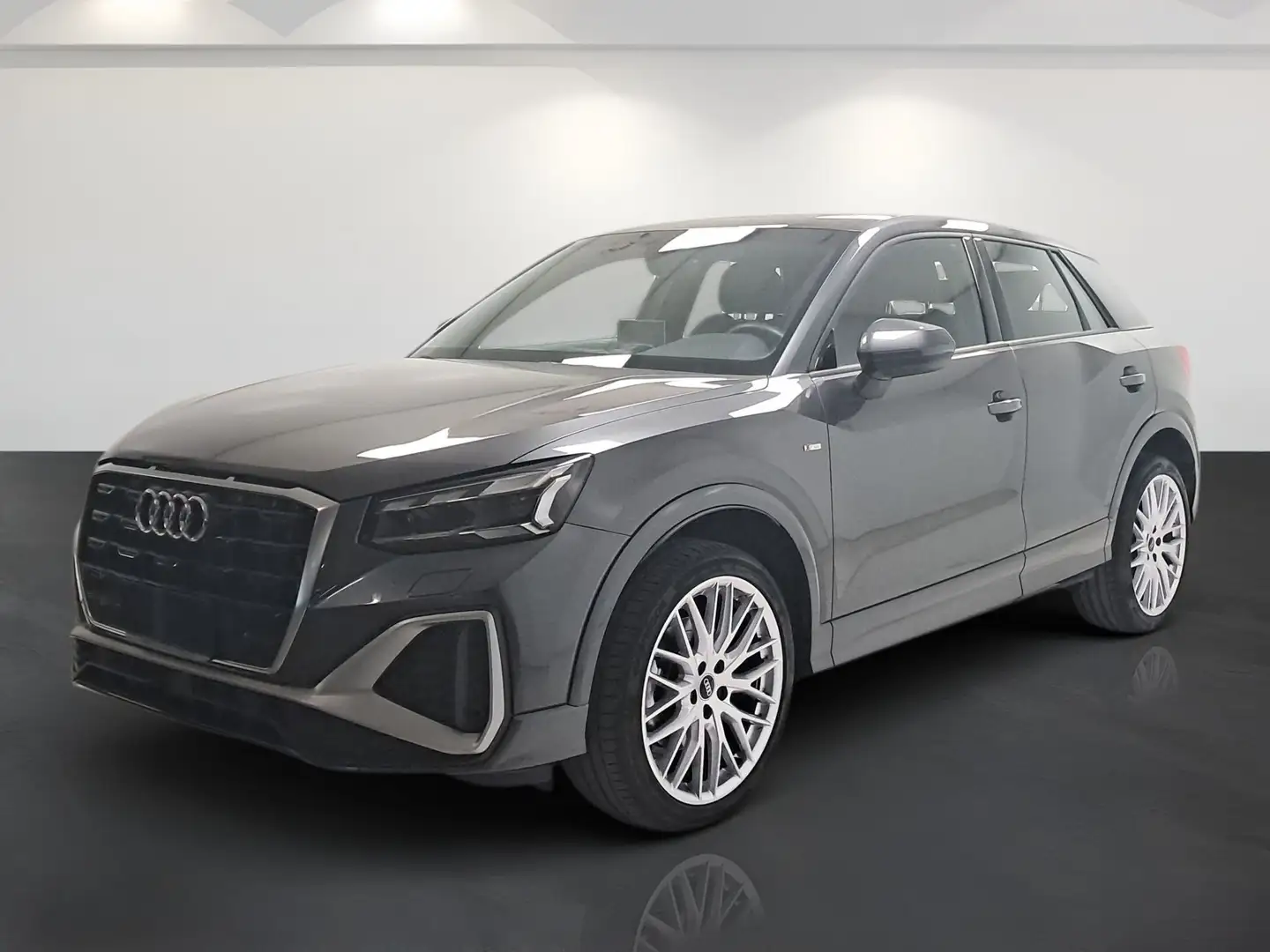 Audi Q2 I 2021 35 2.0 tdi S line edition s-tronic Grigio - 1