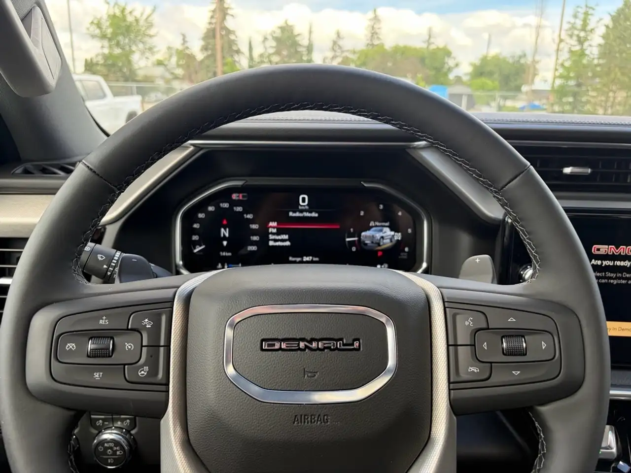 GMC Sierra 1500 photo GMC Sierra 1500
