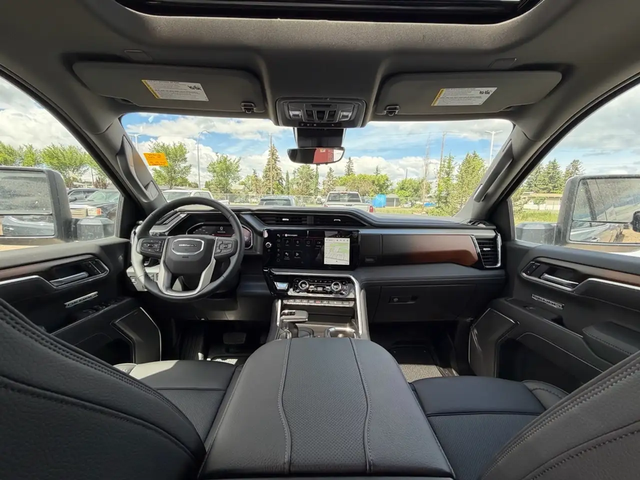 GMC Sierra 1500 photo GMC Sierra 1500