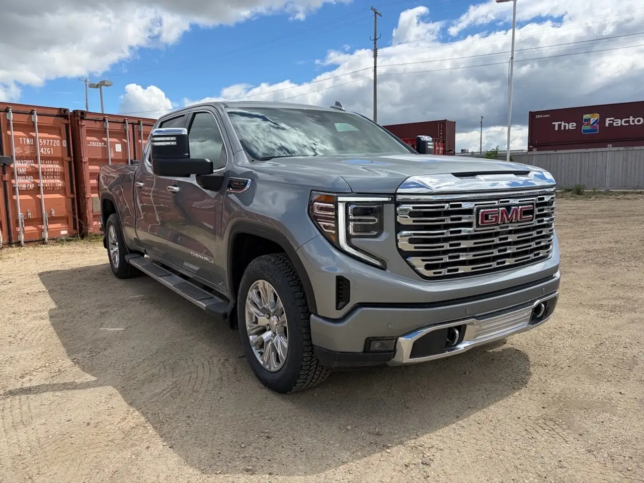 GMC Sierra 1500 photo GMC Sierra 1500
