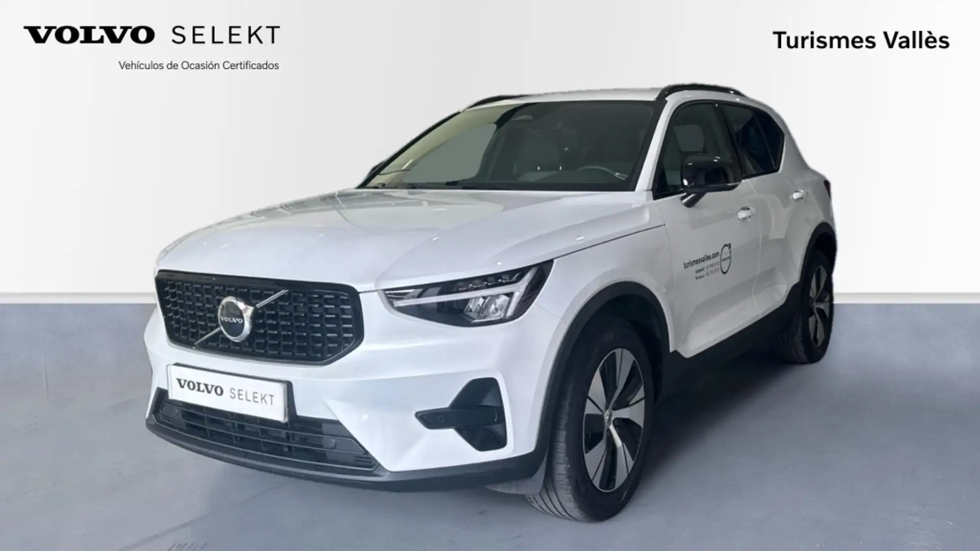 Volvo XC40 B3 Plus Aut. Blanco - 1