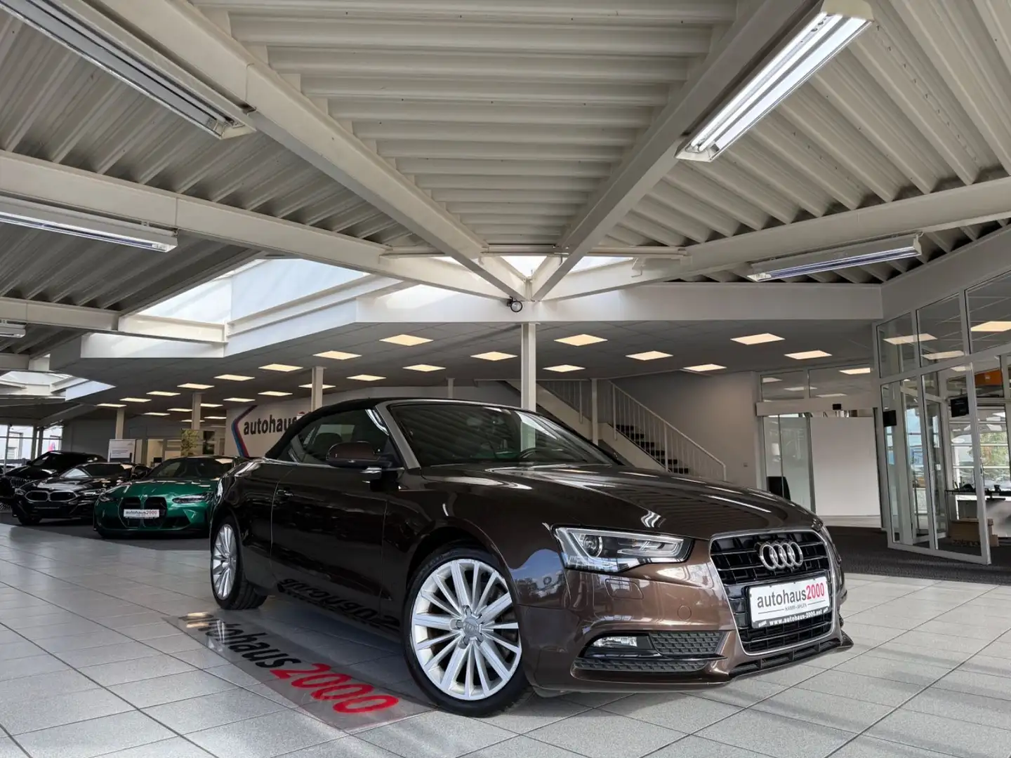 Audi A5 Cabriolet 1.8 TFSI XENON/NAVI/BT/SHZ/TEMPO Braun - 1