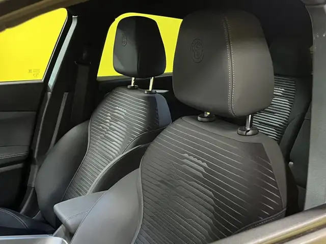 Alfa Romeo Tonale view 12