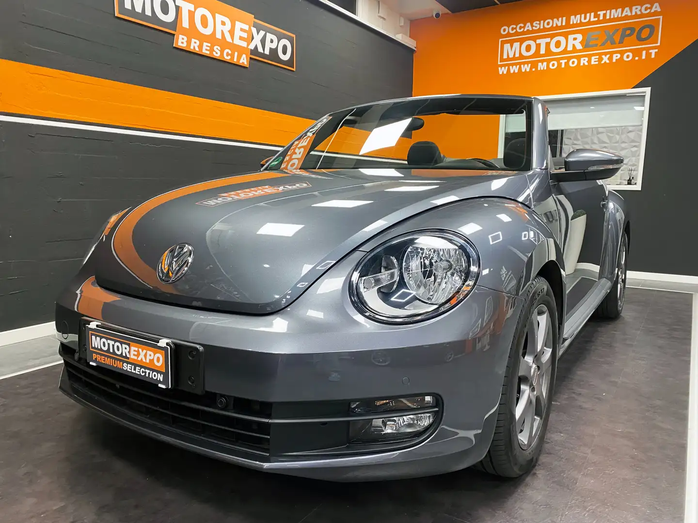 Volkswagen Maggiolino Cabrio 2.0 Tdi Sport 110cv Grau - 1