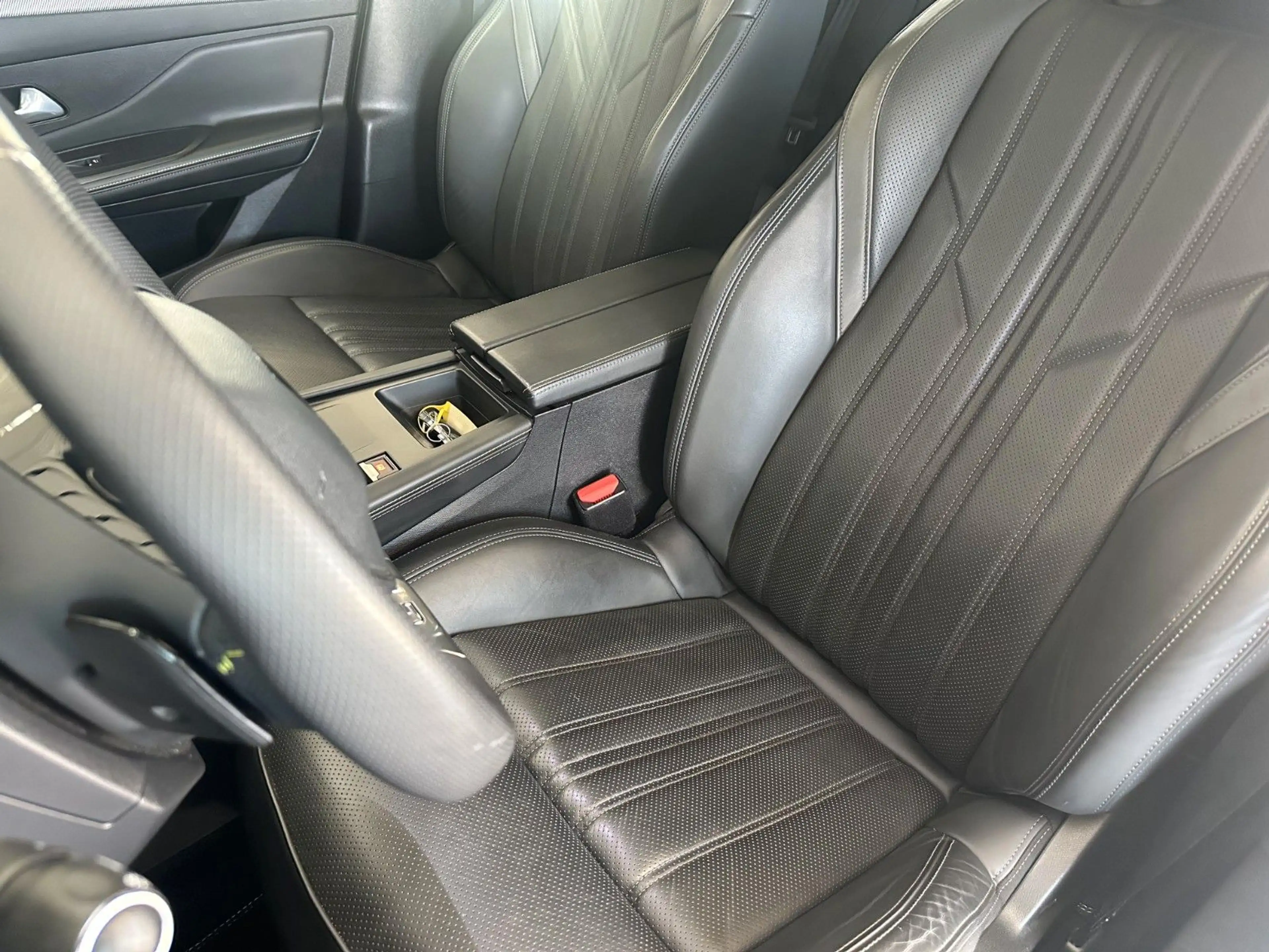 Peugeot 308 SW Hybrid 225 GT Pack*360°*SZH*Massage*DAB+* — photo 10