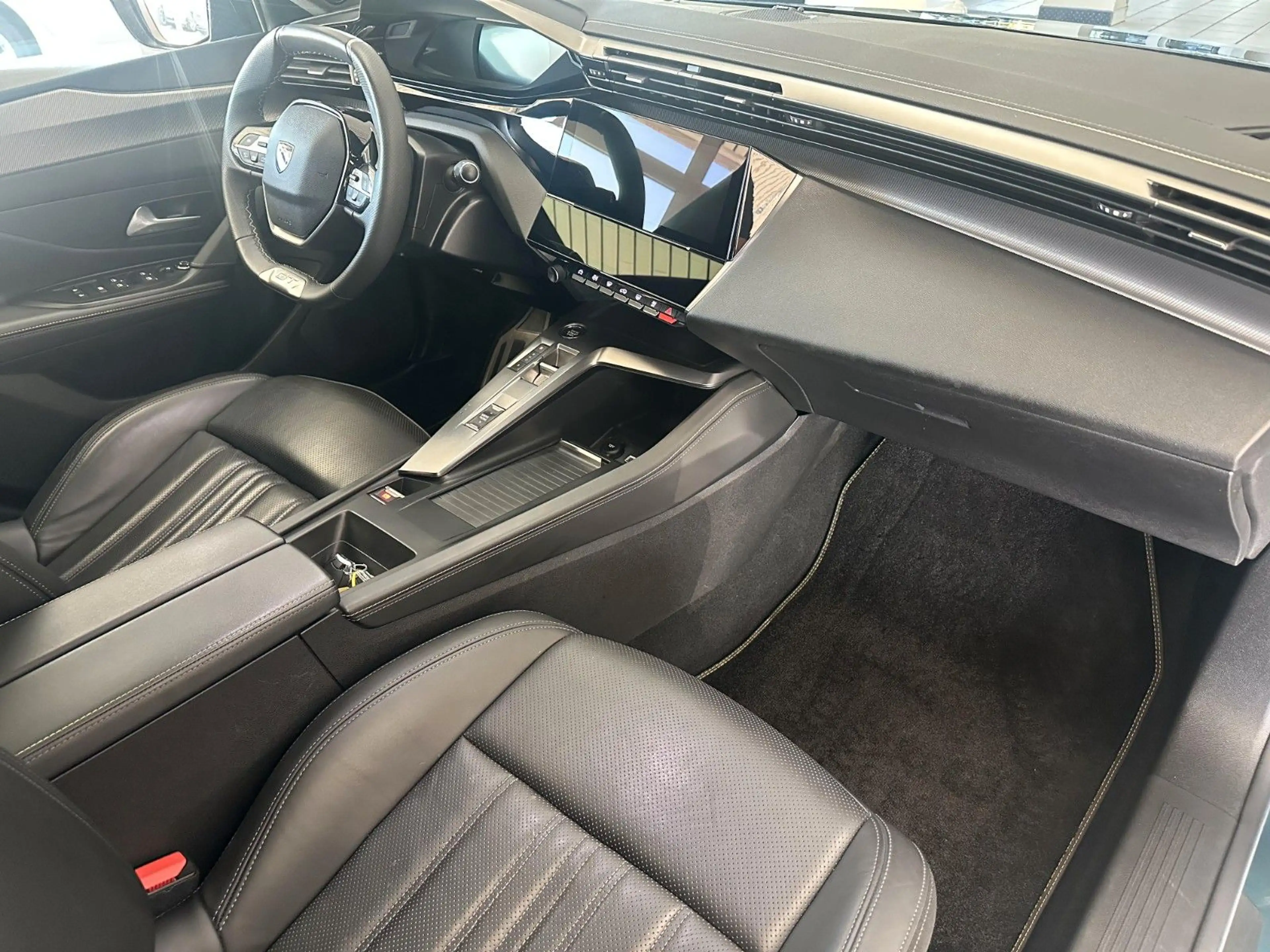 Peugeot 308 SW Hybrid 225 GT Pack*360°*SZH*Massage*DAB+* — photo 15