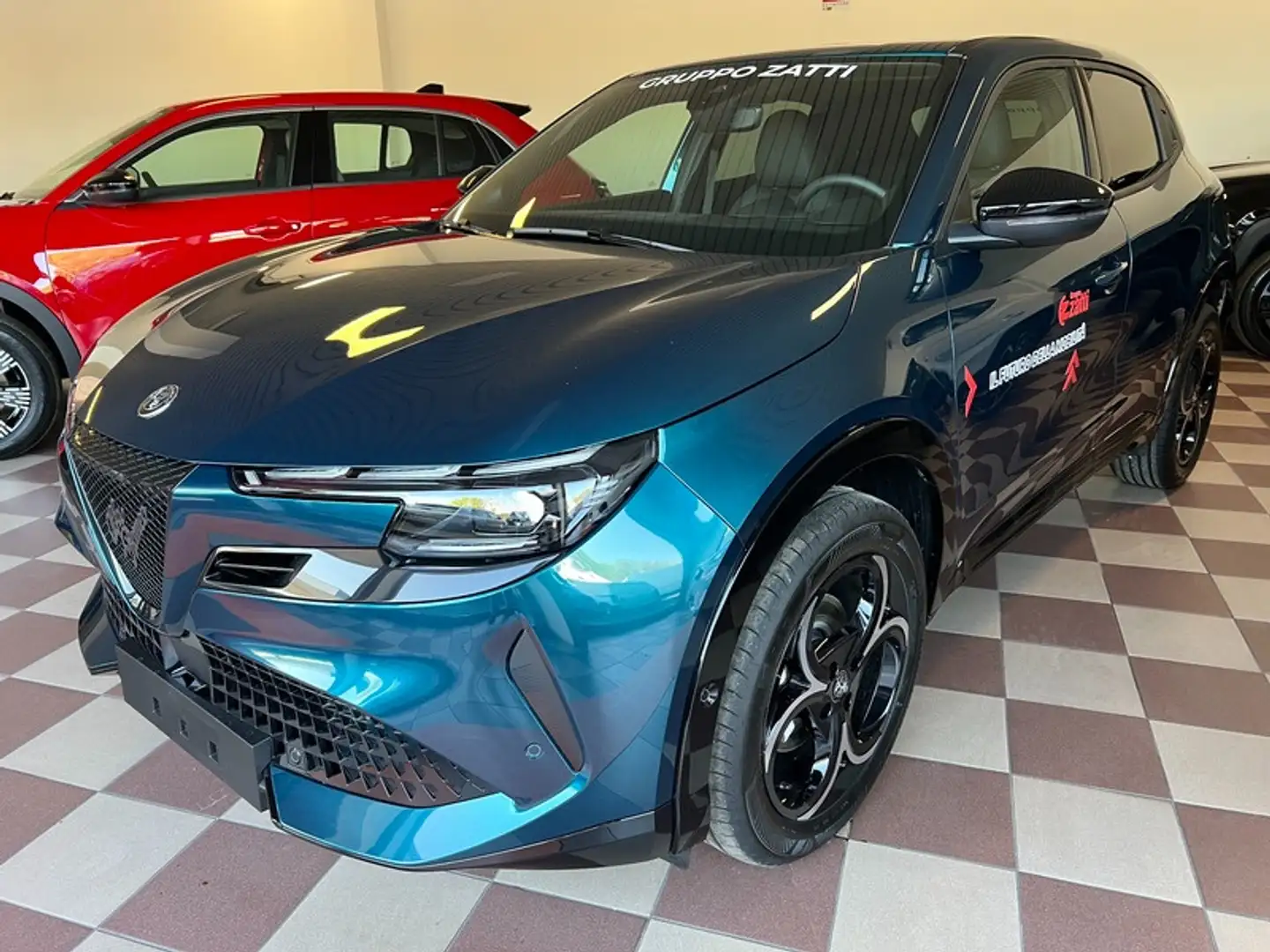 Alfa Romeo Junior 1.2 Hybrid ibrida Blu/Azzurro - 1