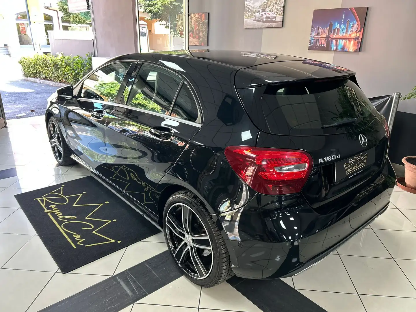 Mercedes-Benz A 180 d Automatic Sport Nero - 2