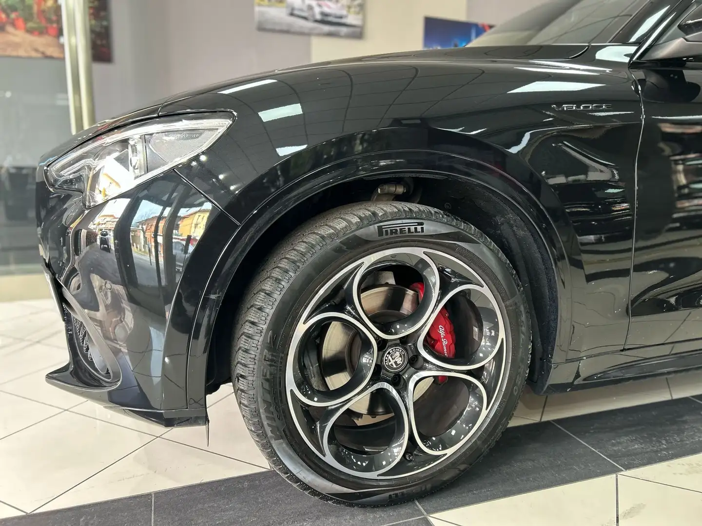 Alfa Romeo Stelvio 2.2 TurboDiesel 210cv Veloce Q4 Nero - 2