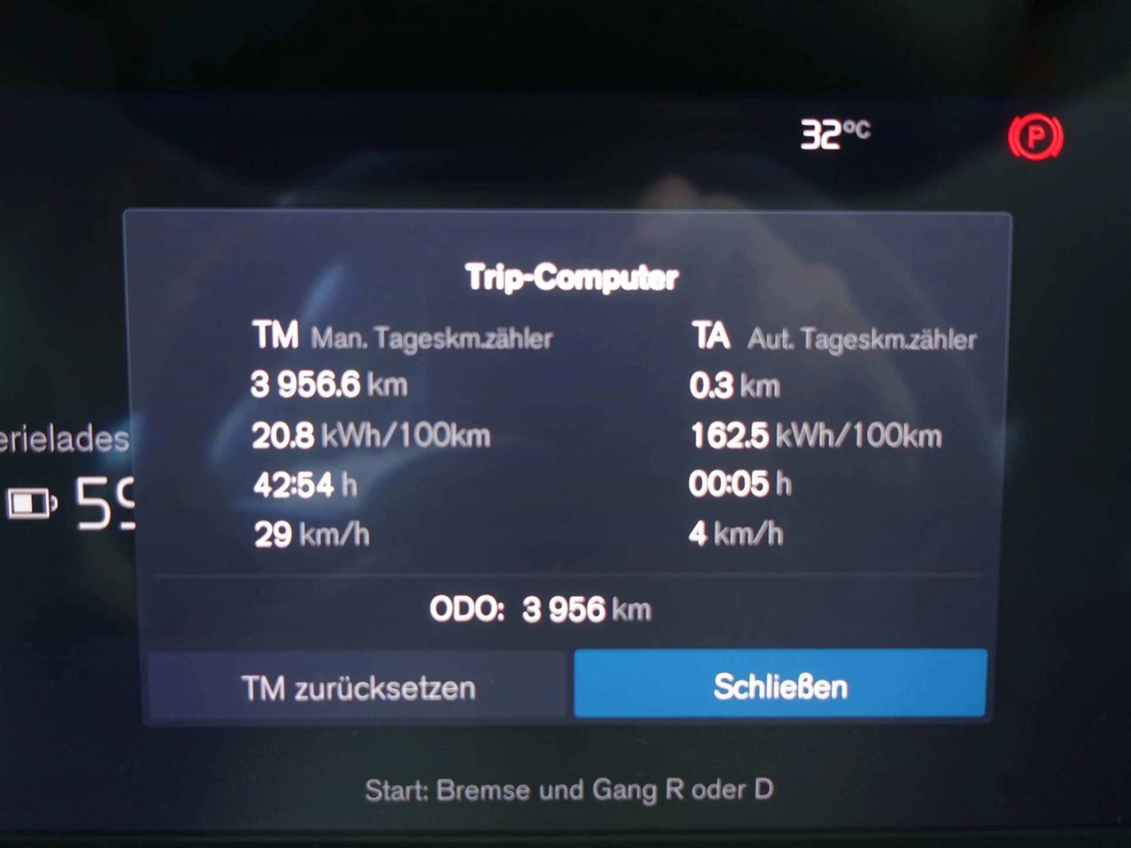 Volvo EX40 Plus Twin Motor Elektrisch 360°/CarPlay — photo 15