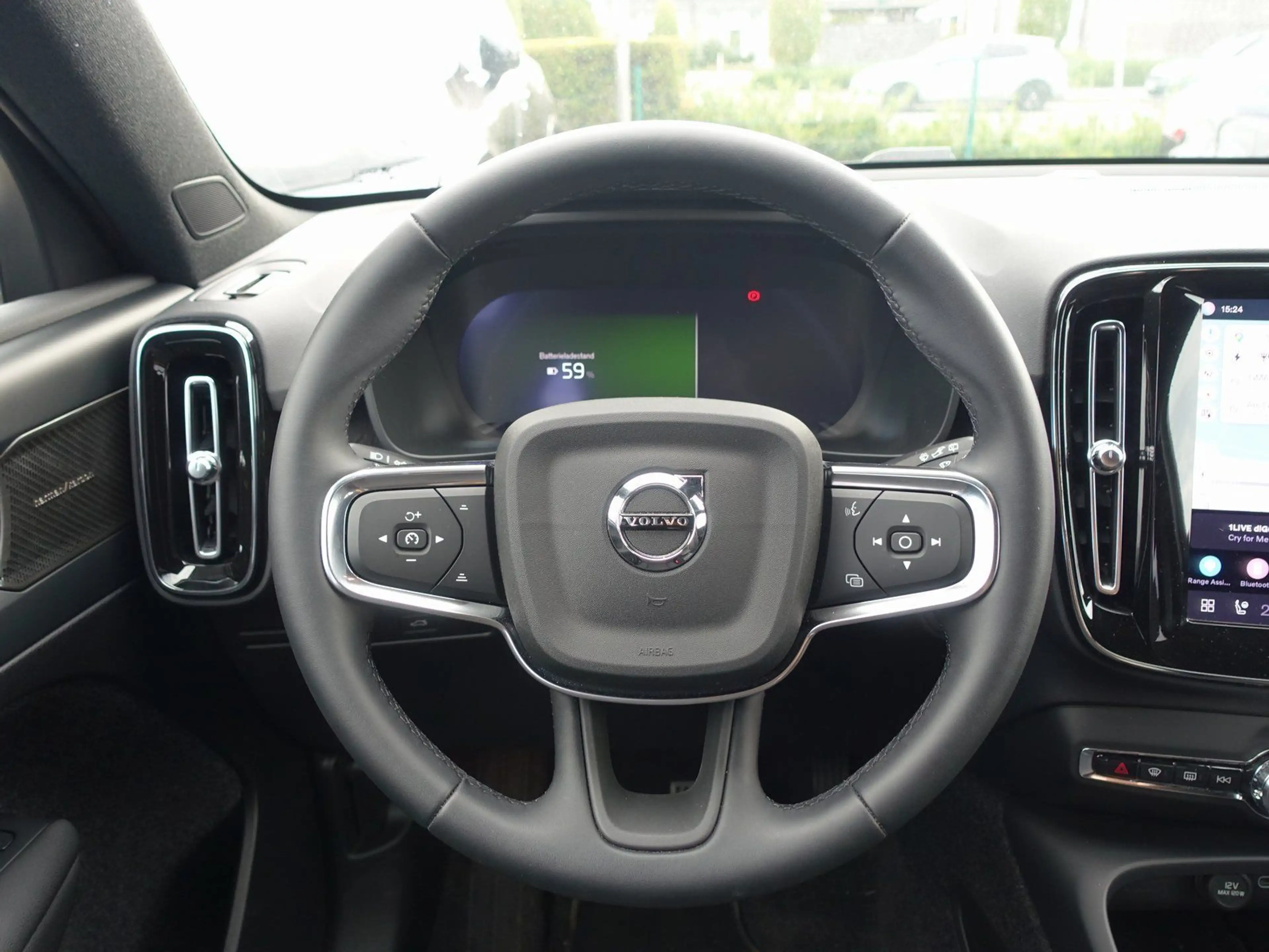 Volvo EX40 Plus Twin Motor Elektrisch 360°/CarPlay — photo 13