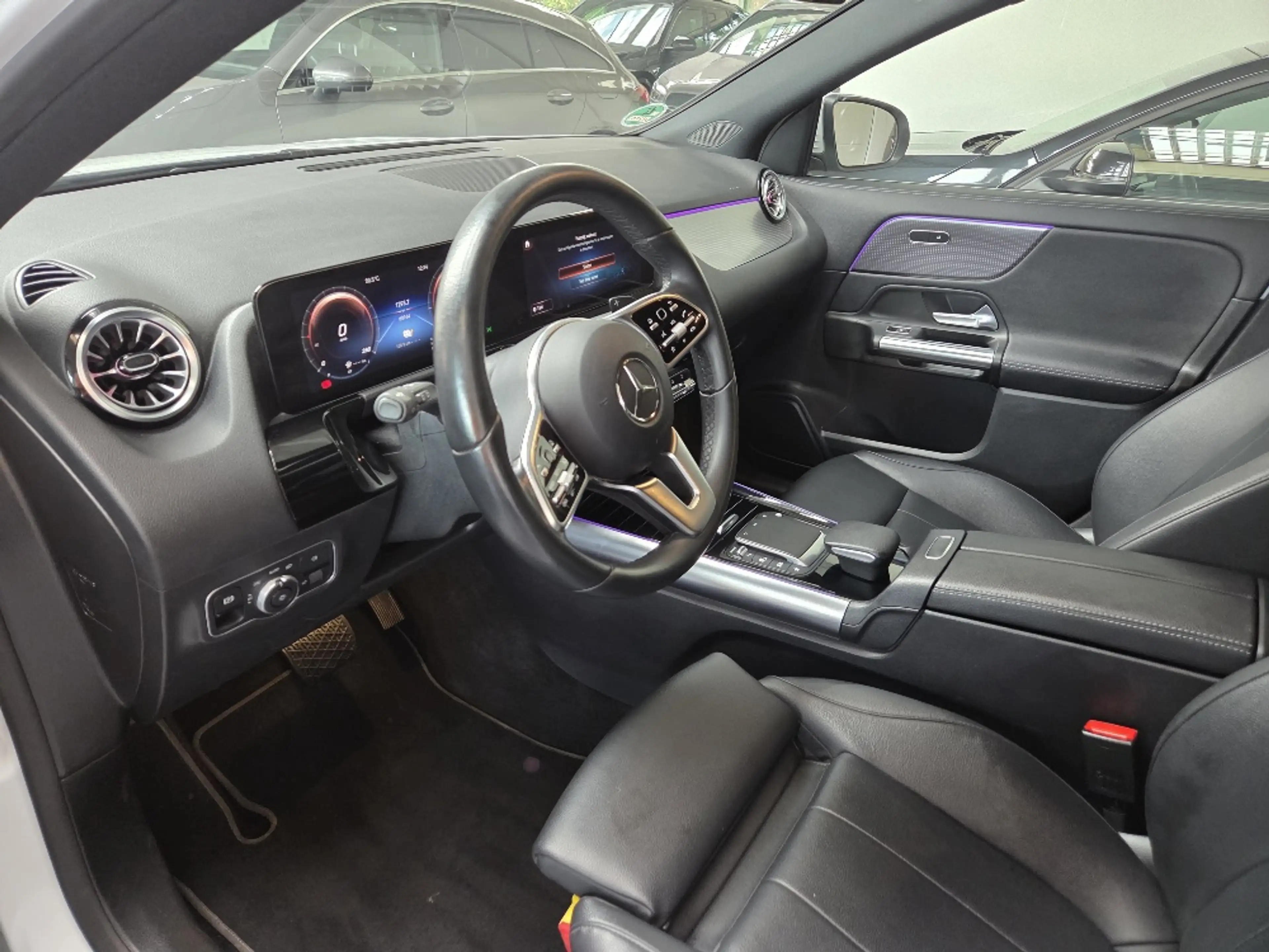 Mercedes-Benz GLA 250 GLA 250 e PHEV Business Line — photo 8