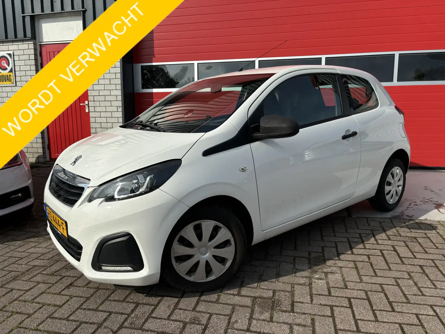 Peugeot 108 1.0 e-VTi Junior RADIO / CV OP AB / PARROT /  NL-A White - 1