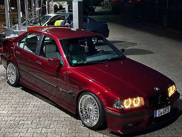 E36 328i M-Paket Carlypsorot