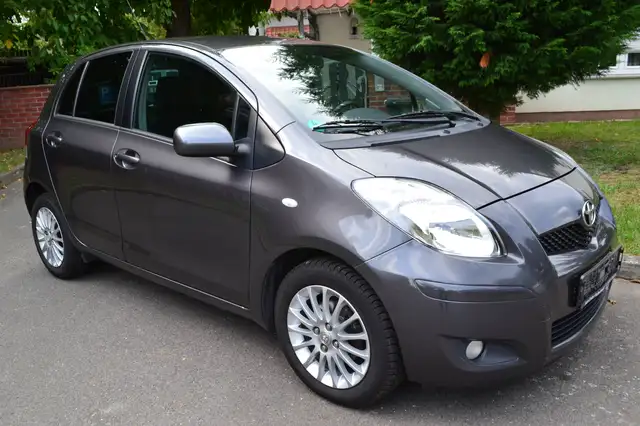 Toyota Yaris Sol|6Gang|Klima|5-trg|Alu-Felgen|TÜV 01/2028