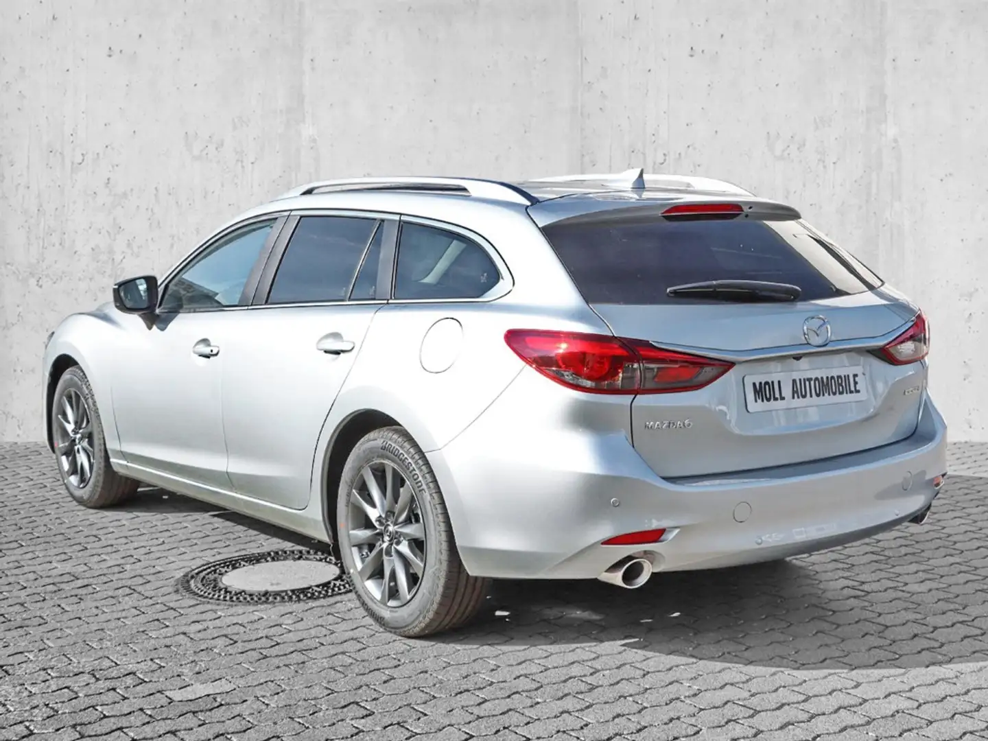 Mazda 6 SK 2.0L SKYACTIV-G 165PS 6GS FWD CENTER-LINE LED H Ezüst - 2
