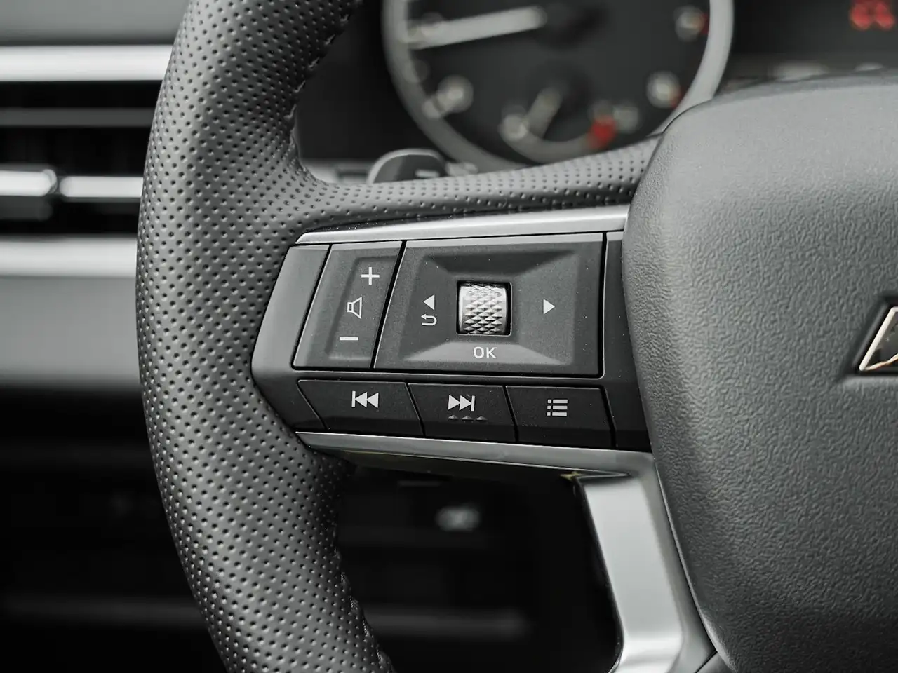 Mitsubishi Outlander снимка Mitsubishi Outlander