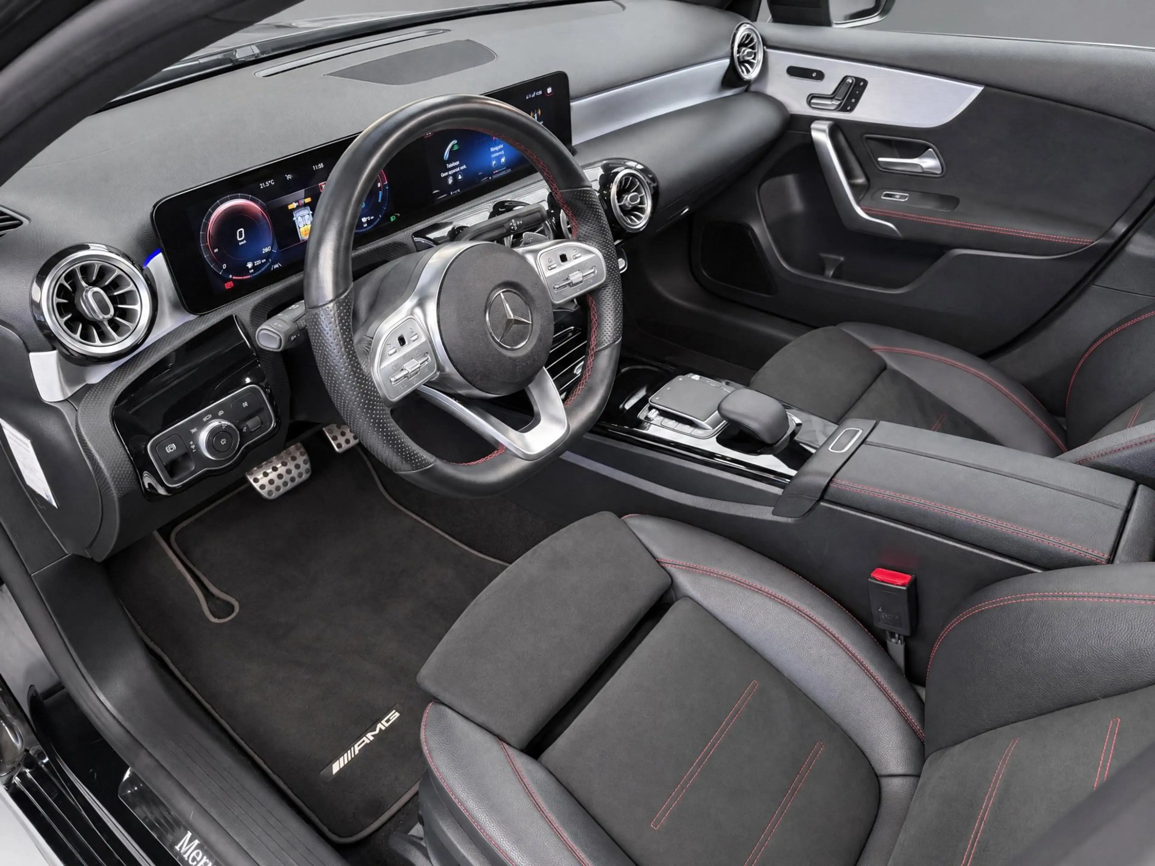 Mercedes-Benz A 250 e Business Solution AMG Limited |Pano|Massagestoel — photo 13