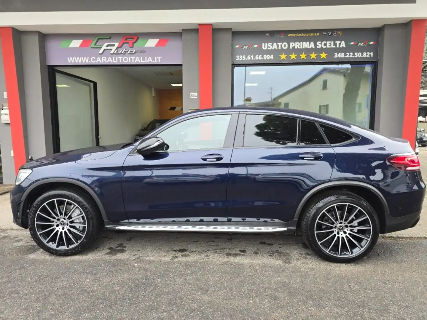 Mercedes-Benz GLC 220 d 4Matic Coupé Premium Plus AMG Line ACC PackNigh Modrá - 2