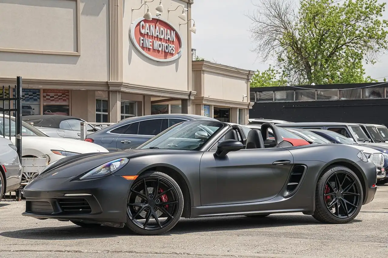 Porsche 718 Boxster снимка Porsche 718 Boxster