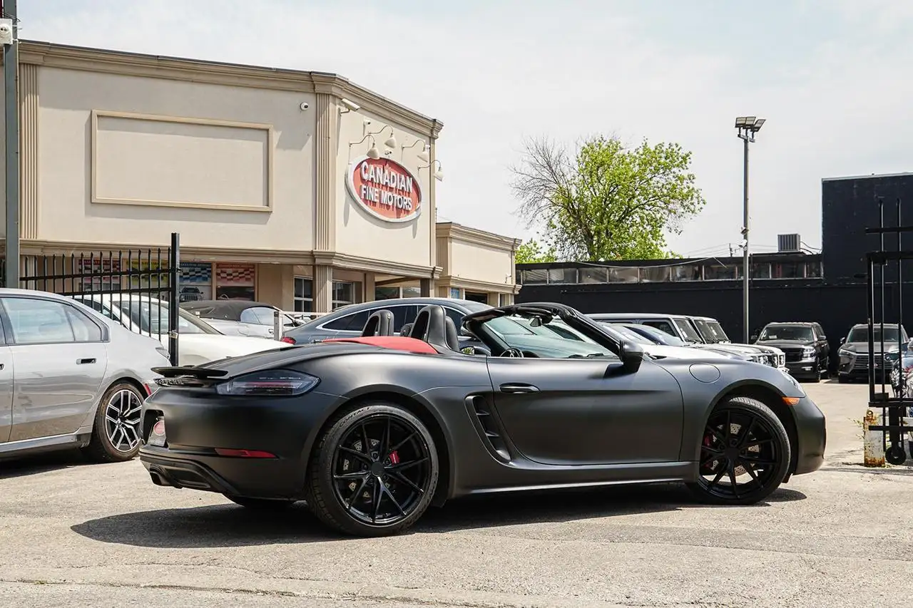 Porsche 718 Boxster снимка Porsche 718 Boxster