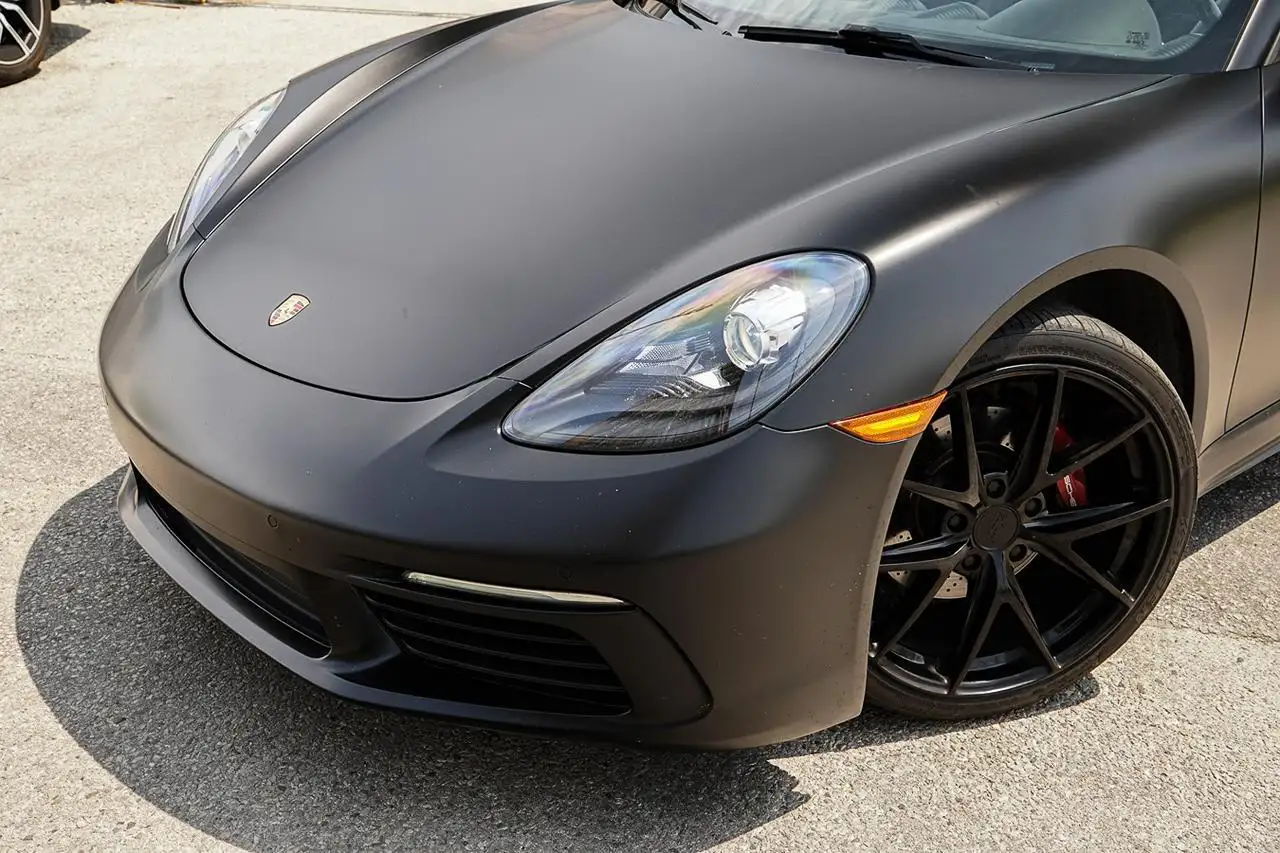 Porsche 718 Boxster снимка Porsche 718 Boxster