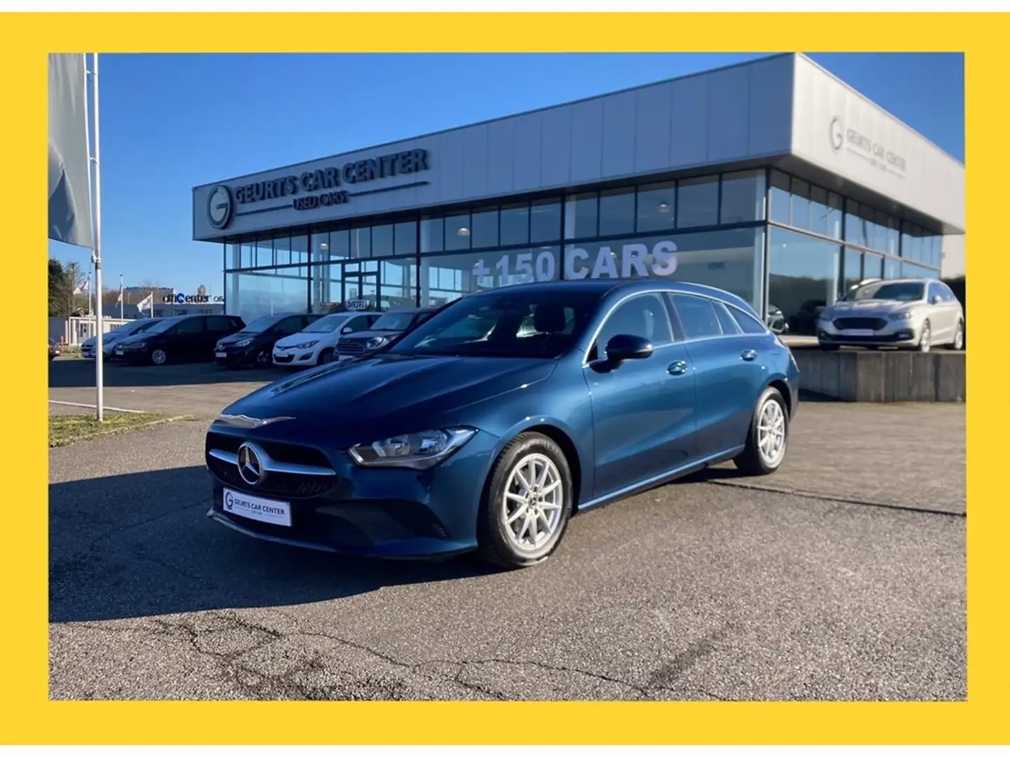 Mercedes-Benz CLA 180 1.3i Bleu - 1