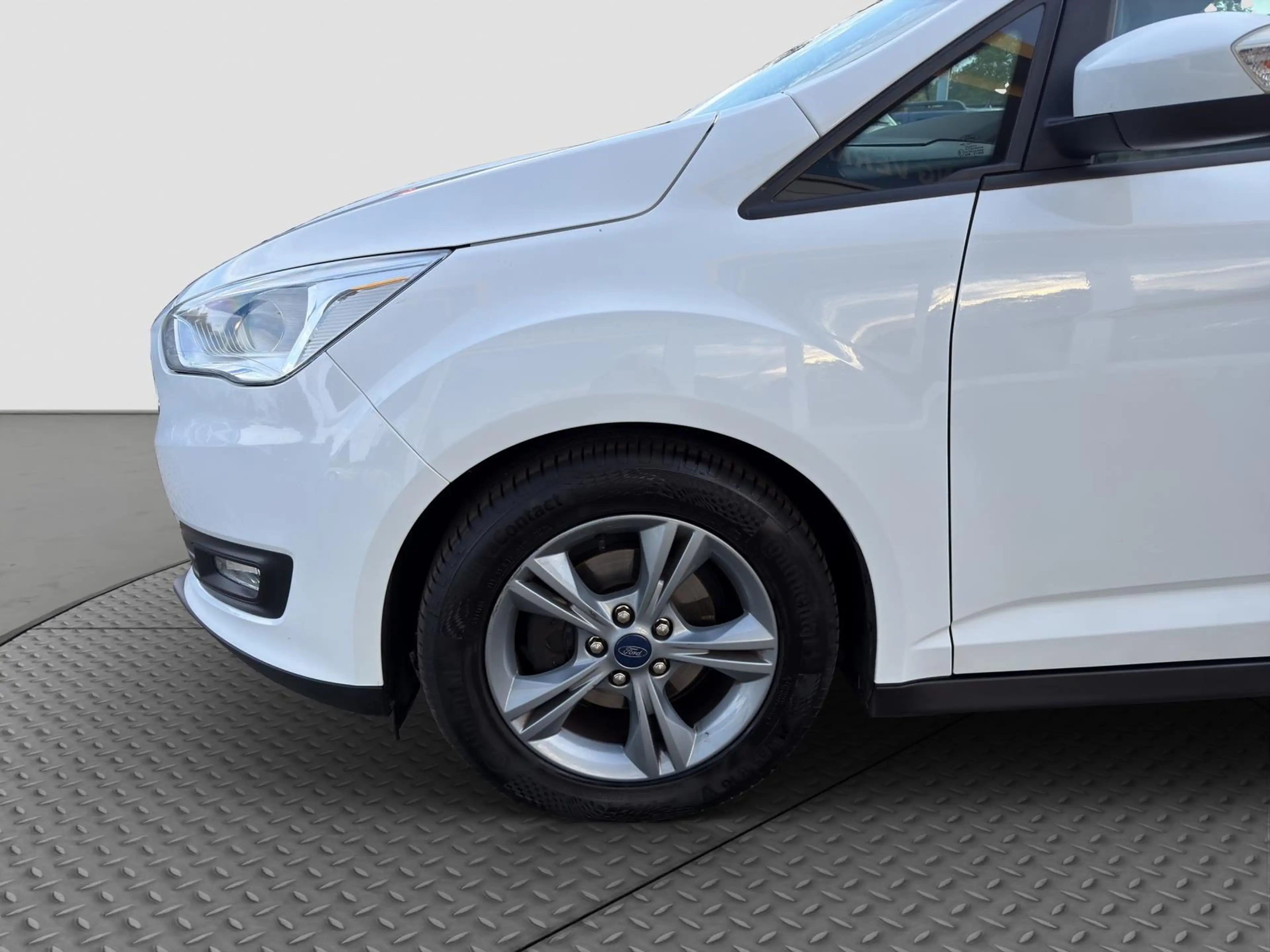 Ford C-Max 1.0 EcoBoost Cool & Connect Navi*Einparkhilfe*SHZ — photo 2