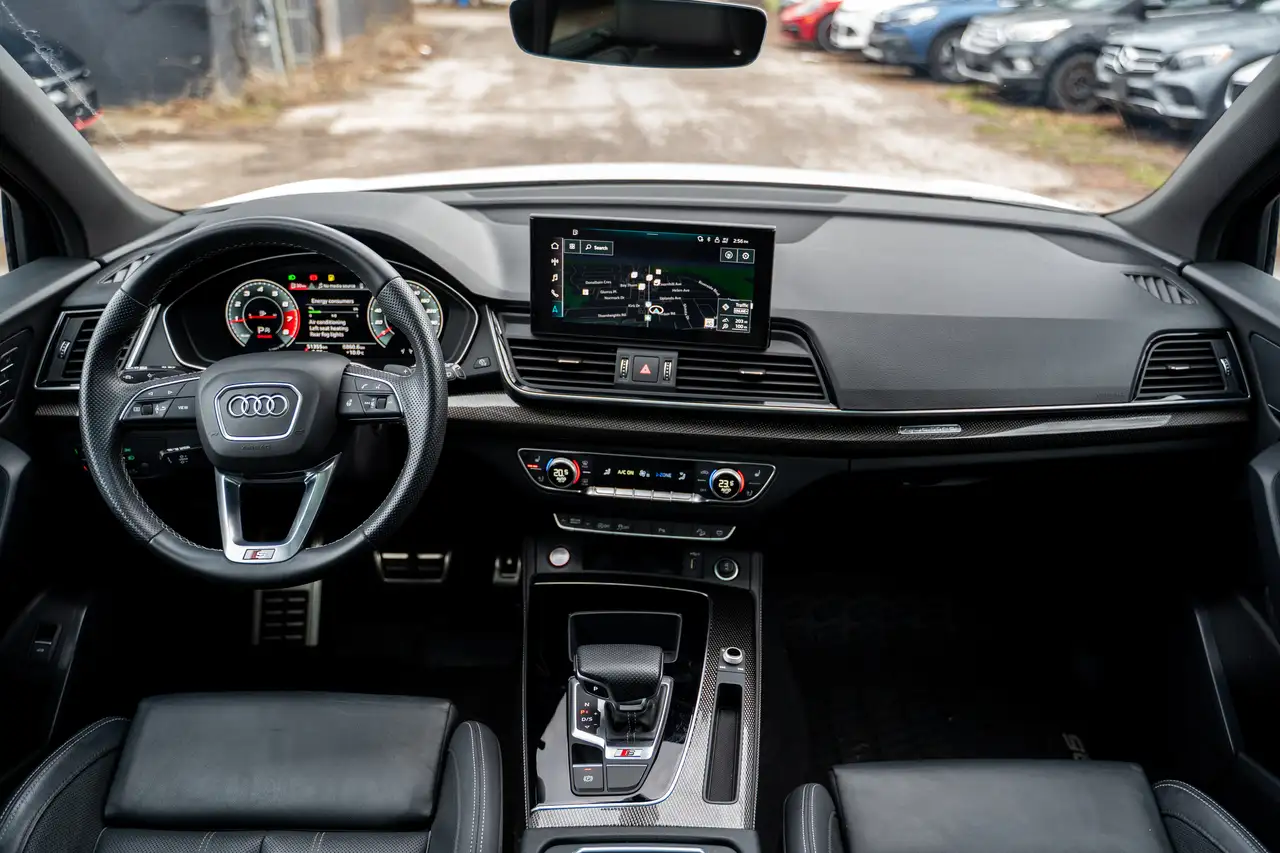 Audi SQ5 снимка Audi SQ5