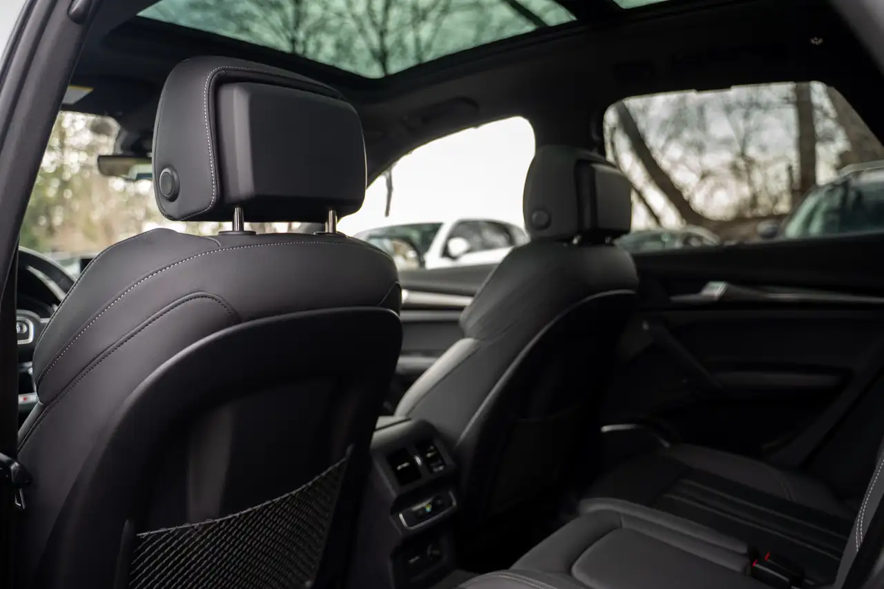 Audi SQ5 снимка Audi SQ5