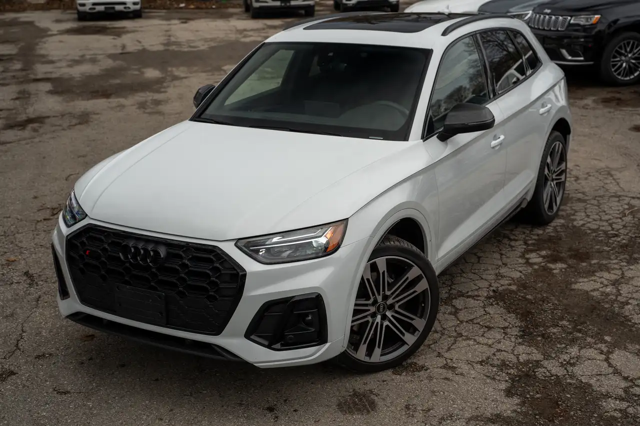 Audi SQ5 снимка Audi SQ5