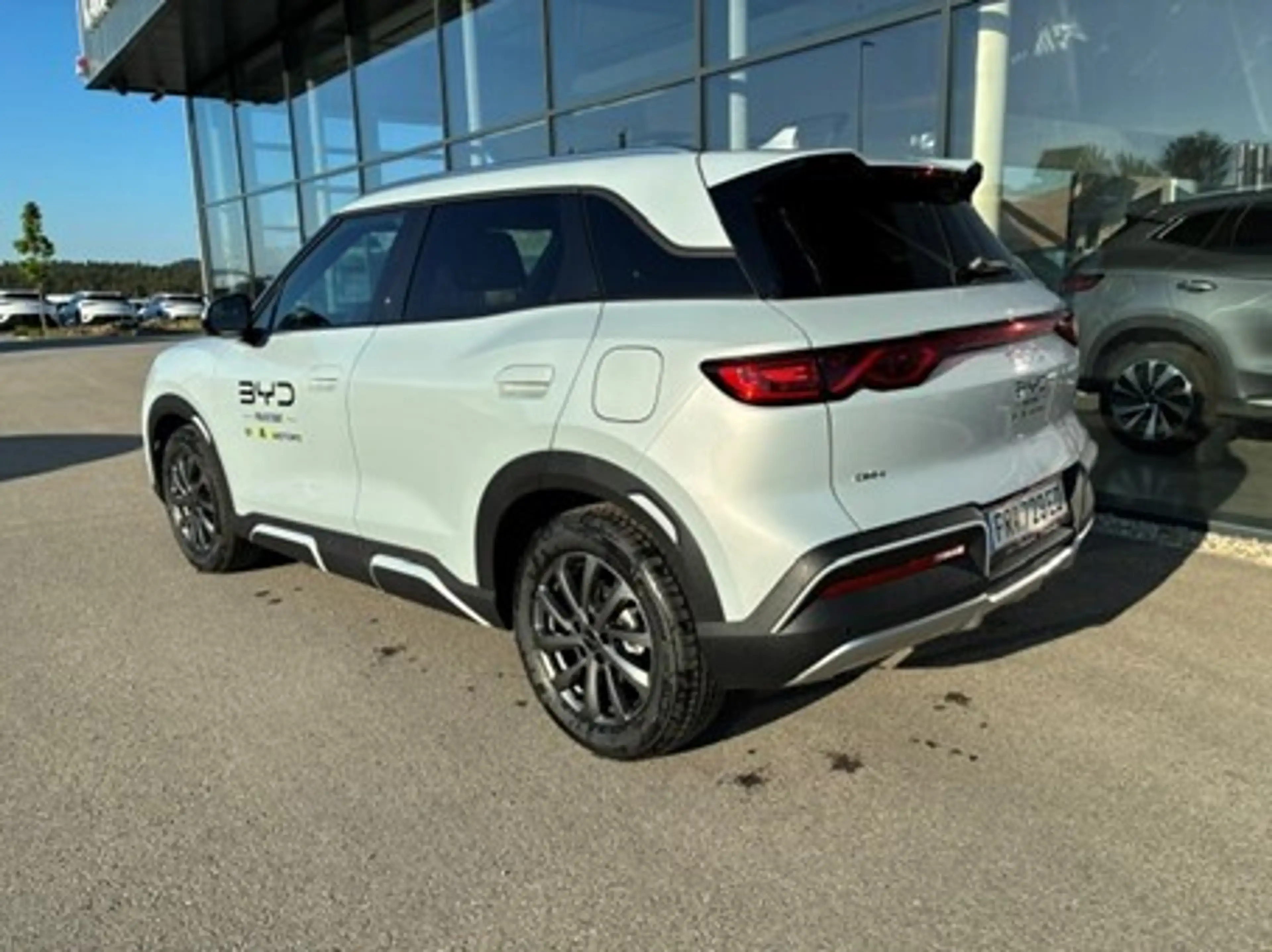 BYD Atto 2 Atto2 DM-i PHEV 18kWh Boost Österreich Paket — photo 3