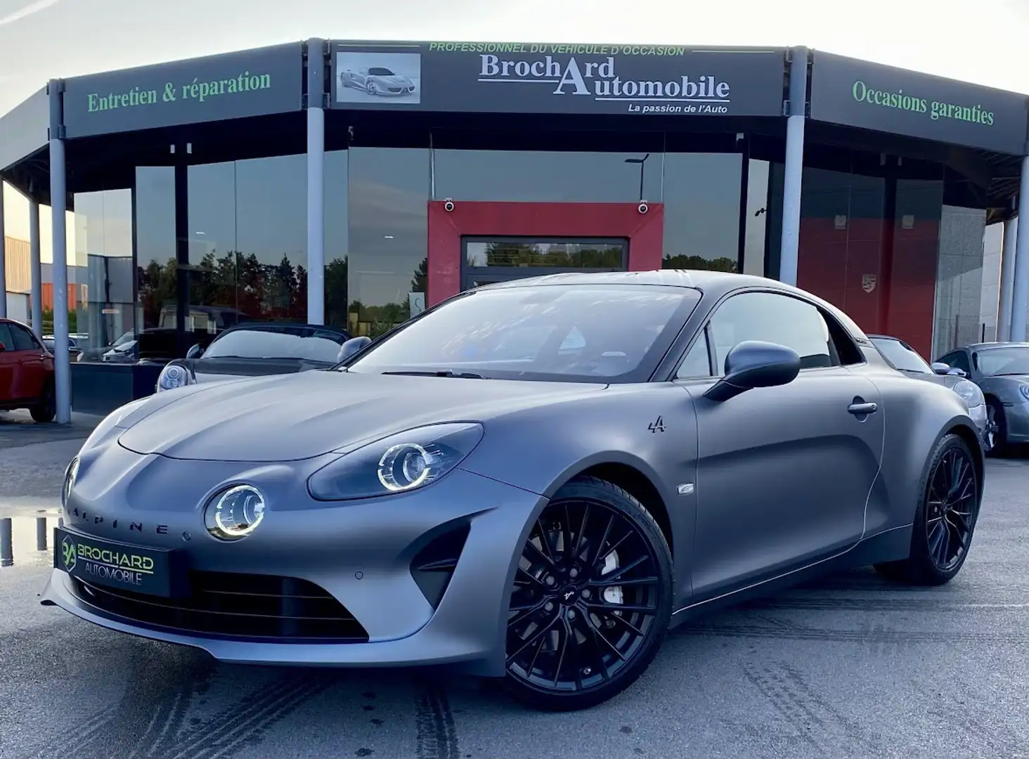 Alpine A110 S Enstone Edition / 1.8l T 300 CH EDC 7 / N°88-300 / Gris - 1