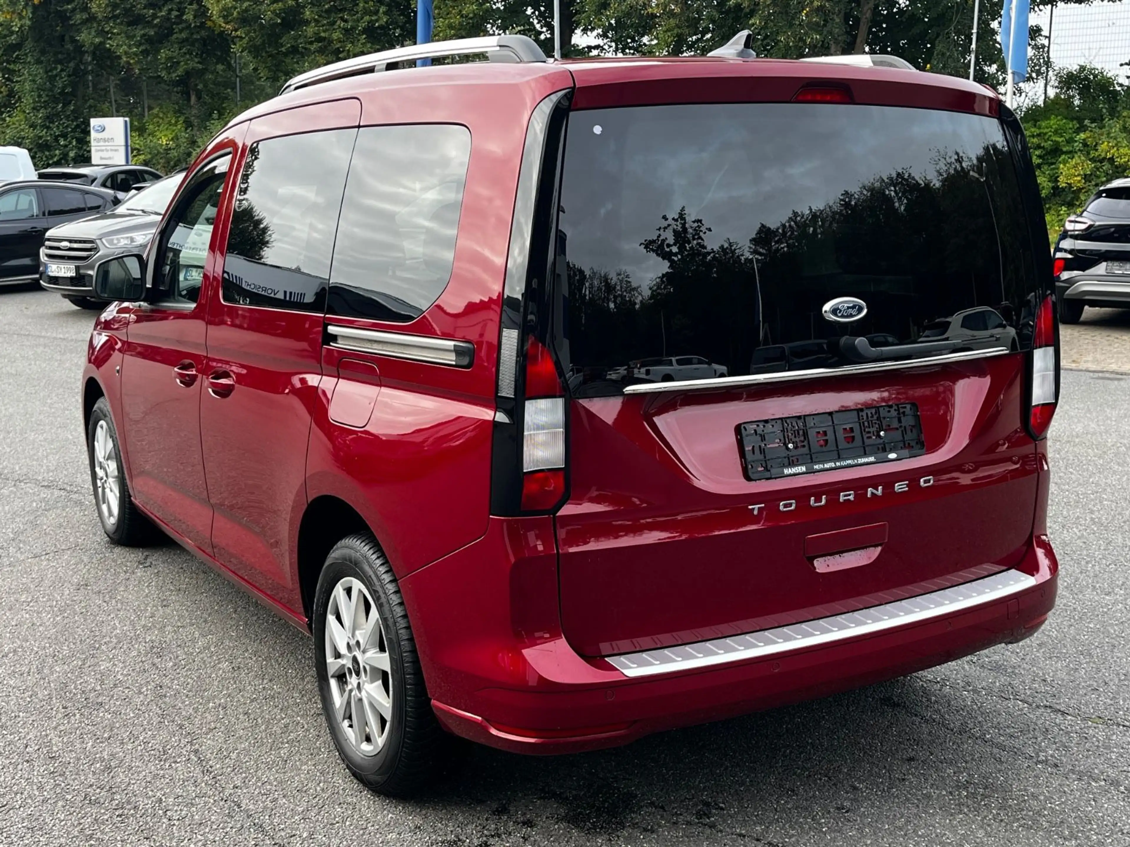 Ford Tourneo Connect Titanium, GJR, PDC v+h, 16" Alu — photo 3