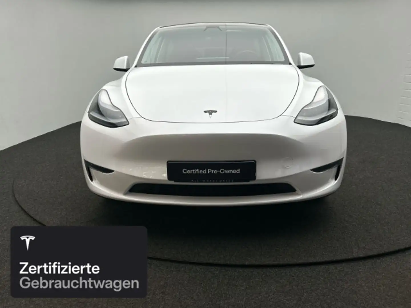 Tesla Model Y Long Range AWD Weiß - 2