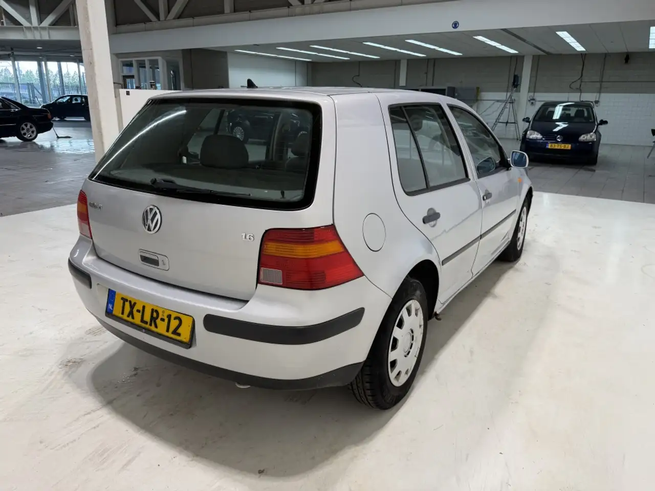 Volkswagen Golf 1.6 Trendline, foto 4