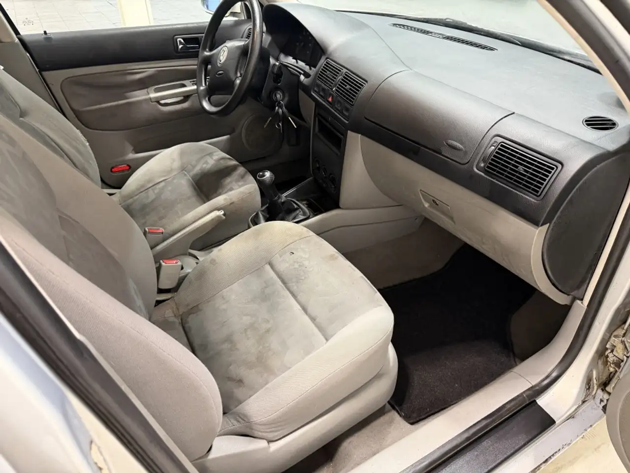 Volkswagen Golf 1.6 Trendline, foto 3