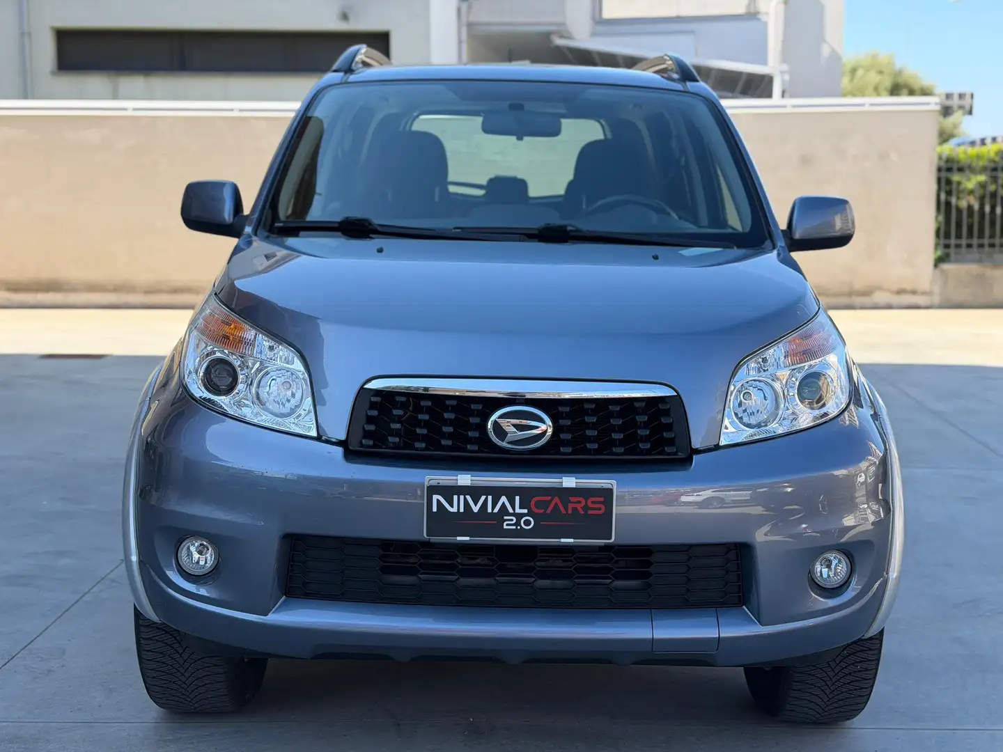 Daihatsu Terios Terios 1.5 B  1.5 HIRO O/F 4WD4wd E5 Grau - 2